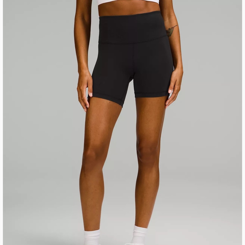 Wunder Train High-Rise Short Black